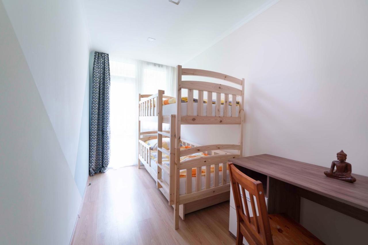 Comfort 66 - Real-Life 3-Room Family Stay With 4 Beds Miskolc Exterior foto